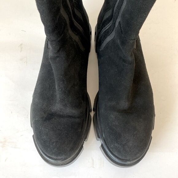 Free People Tristan Chelsea Lug Sole Boots Black Suede Chunky Heel Sz 9 Moto Emo - Picture 12 of 15